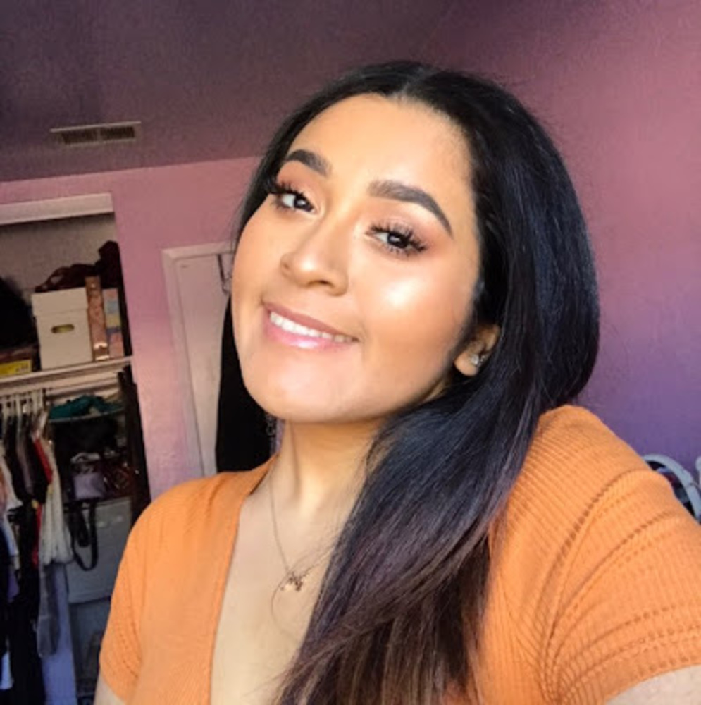 Meet your Posher, Julianna